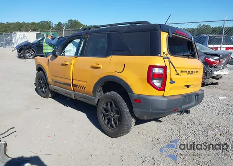 2021 Ford Bronco Sport First Edition z USA, uszkodzony, nr VIN 3FMCR9F90MRA40416